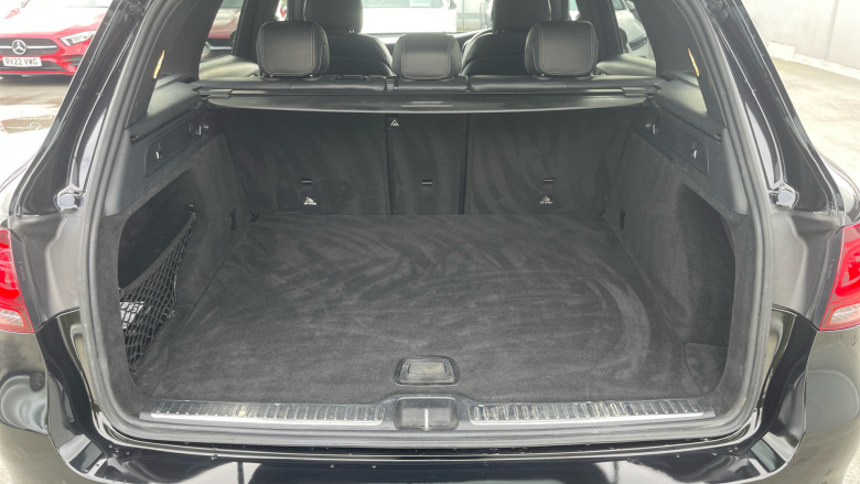 Mercedes-Benz GLC 300d 4Matic AMG Line Premium 5dr 9G-Tronic Diesel Estate